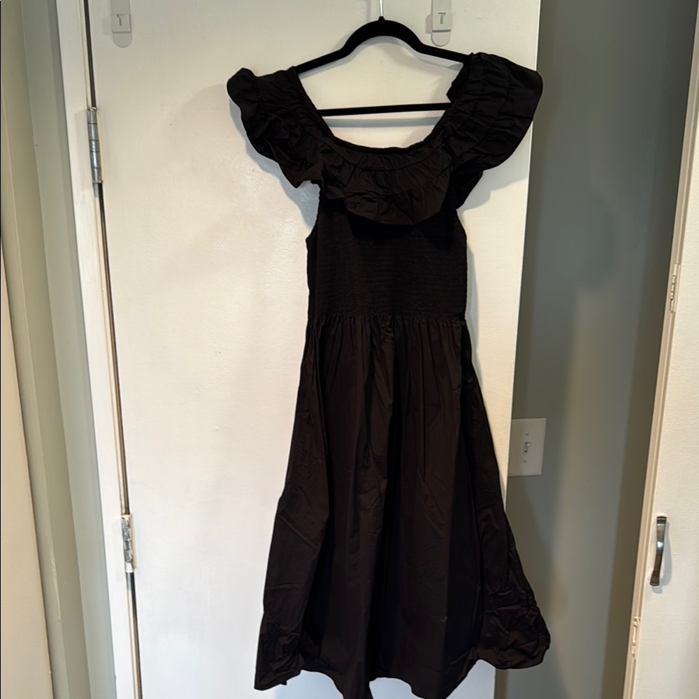 Hill House Elegant Black Ruffle Dress
